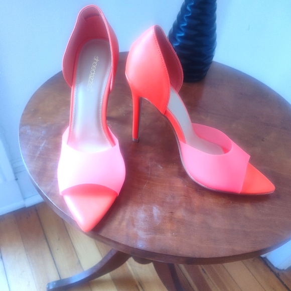 Shoe Dazzle Juliette pointy toe open toed stiletto pump - Picture 2 of 5